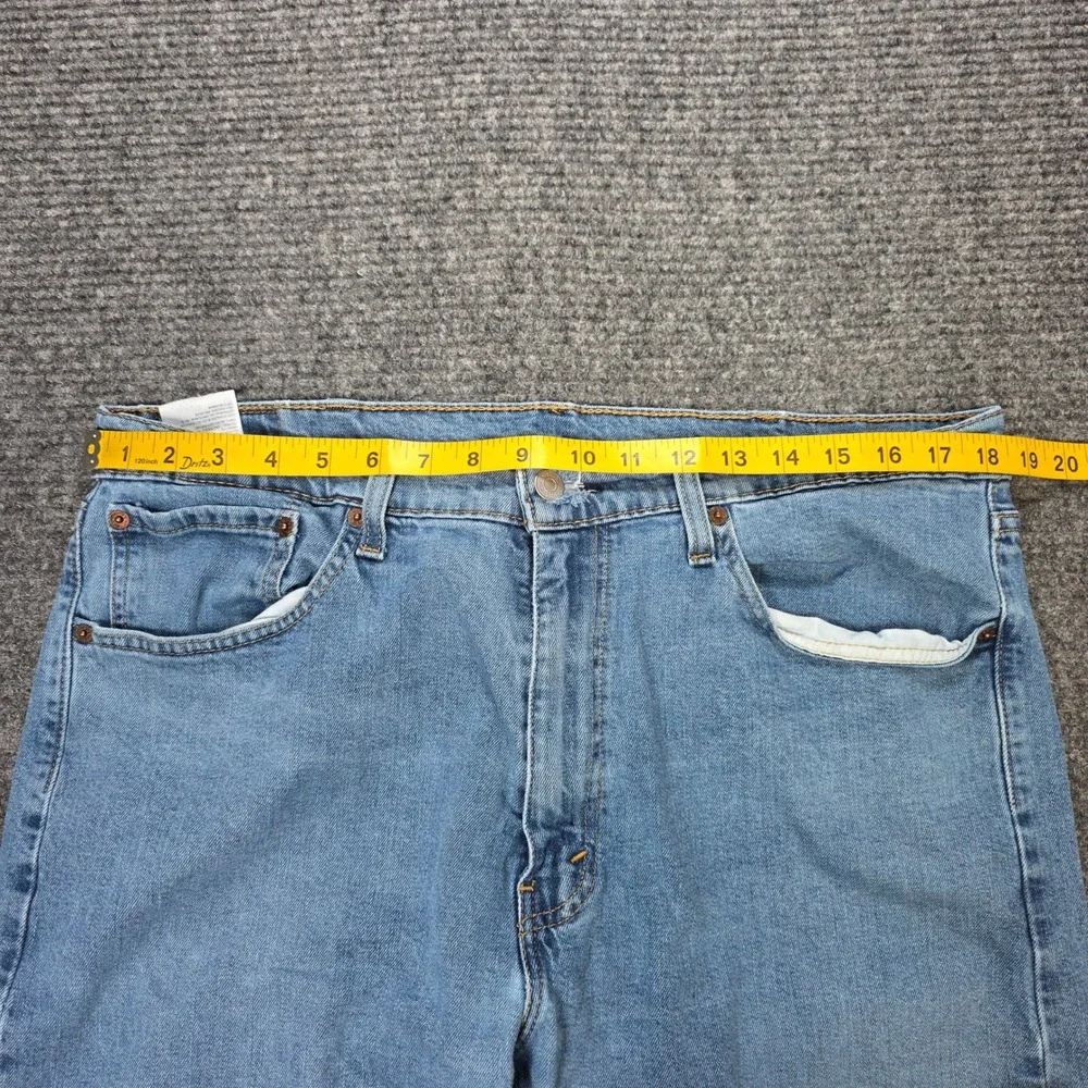 Levis 505 Regular Fit Jeans Men's Size 38x30 Bkue Medium Wash Straight Leg Denim
